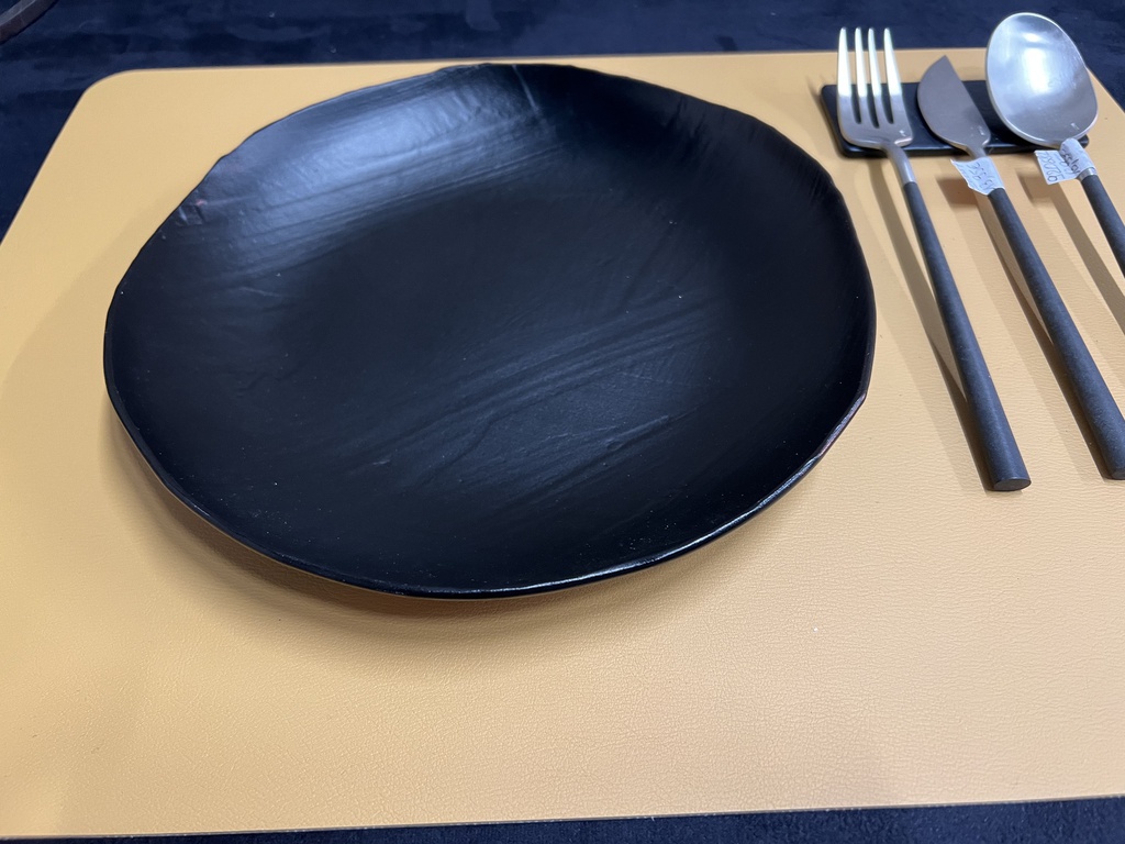 Assiette creuse Ø24cm Muna Black